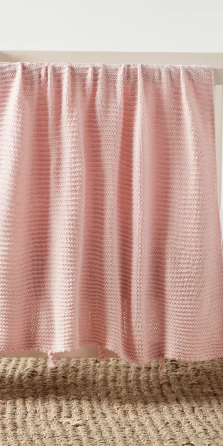 Juniors Acrylic Blanket with Tassle - 76x102 cm