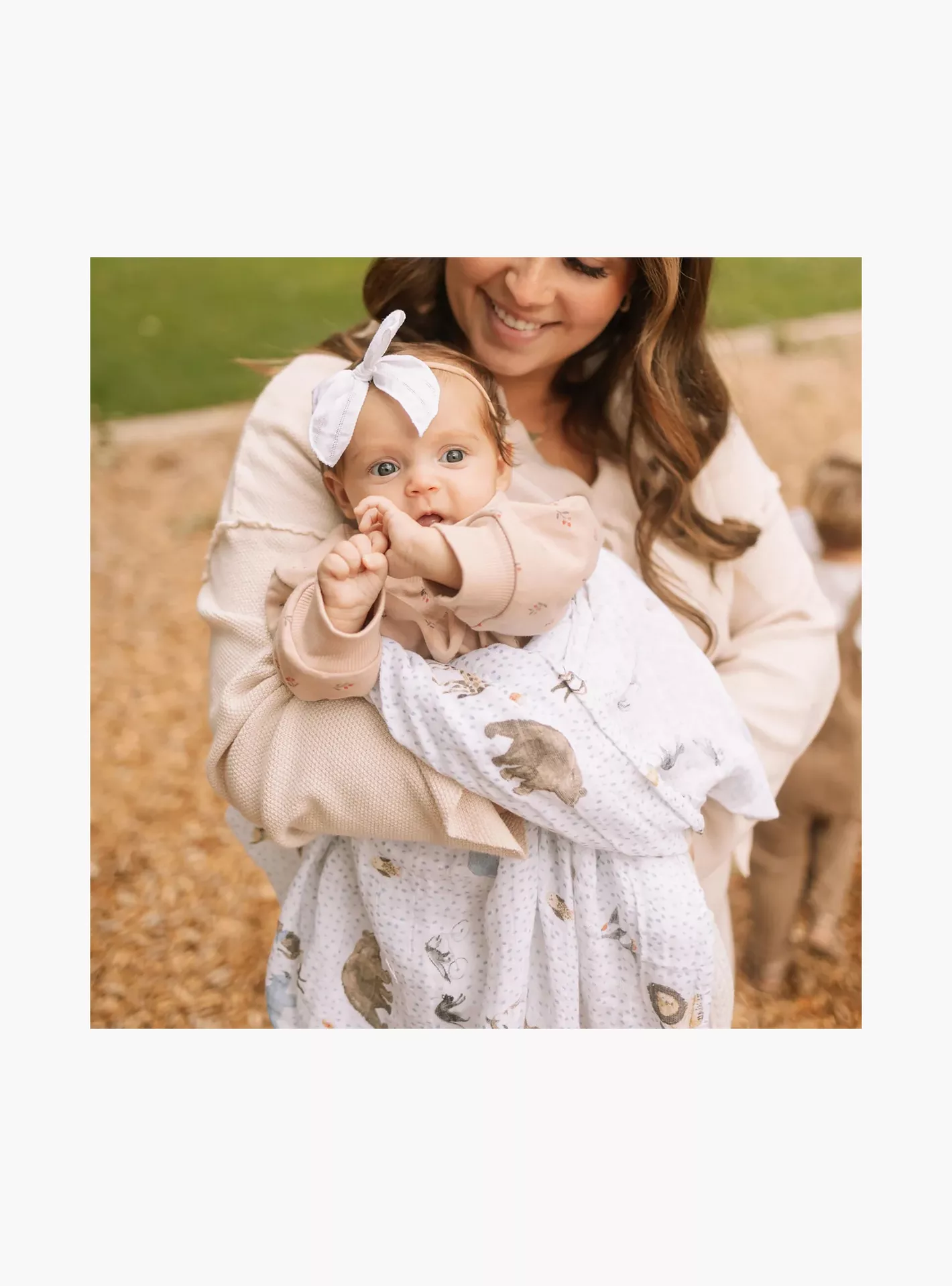 little-baby-swadle-uni-5