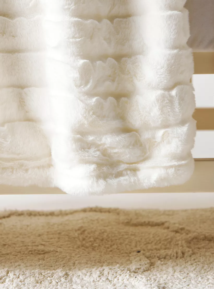 plush-blanket-3