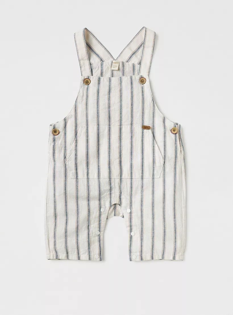 strped-shirt-giggles-3