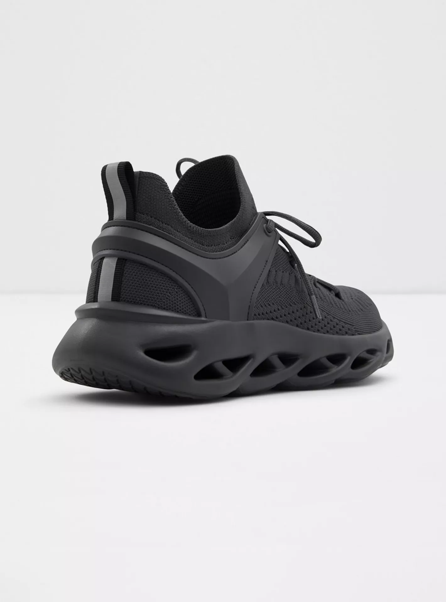 Aldo-Capriole-Men's-Knitted-grey-3