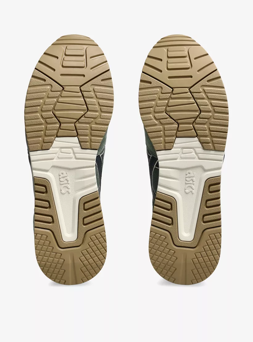 Asics-Men's-Lace-Up-Low-Ankle-Sneakers-green-2