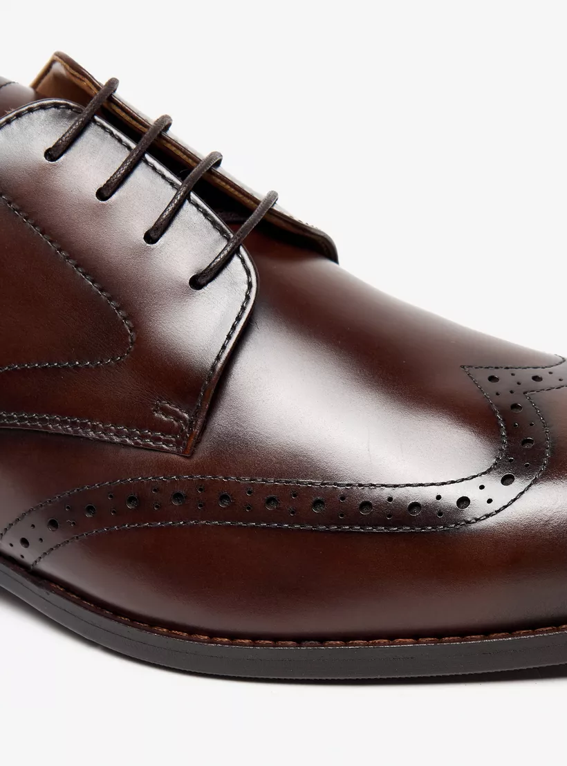 Duchini-Men's-Solid-Lace-Up-in-brown-4