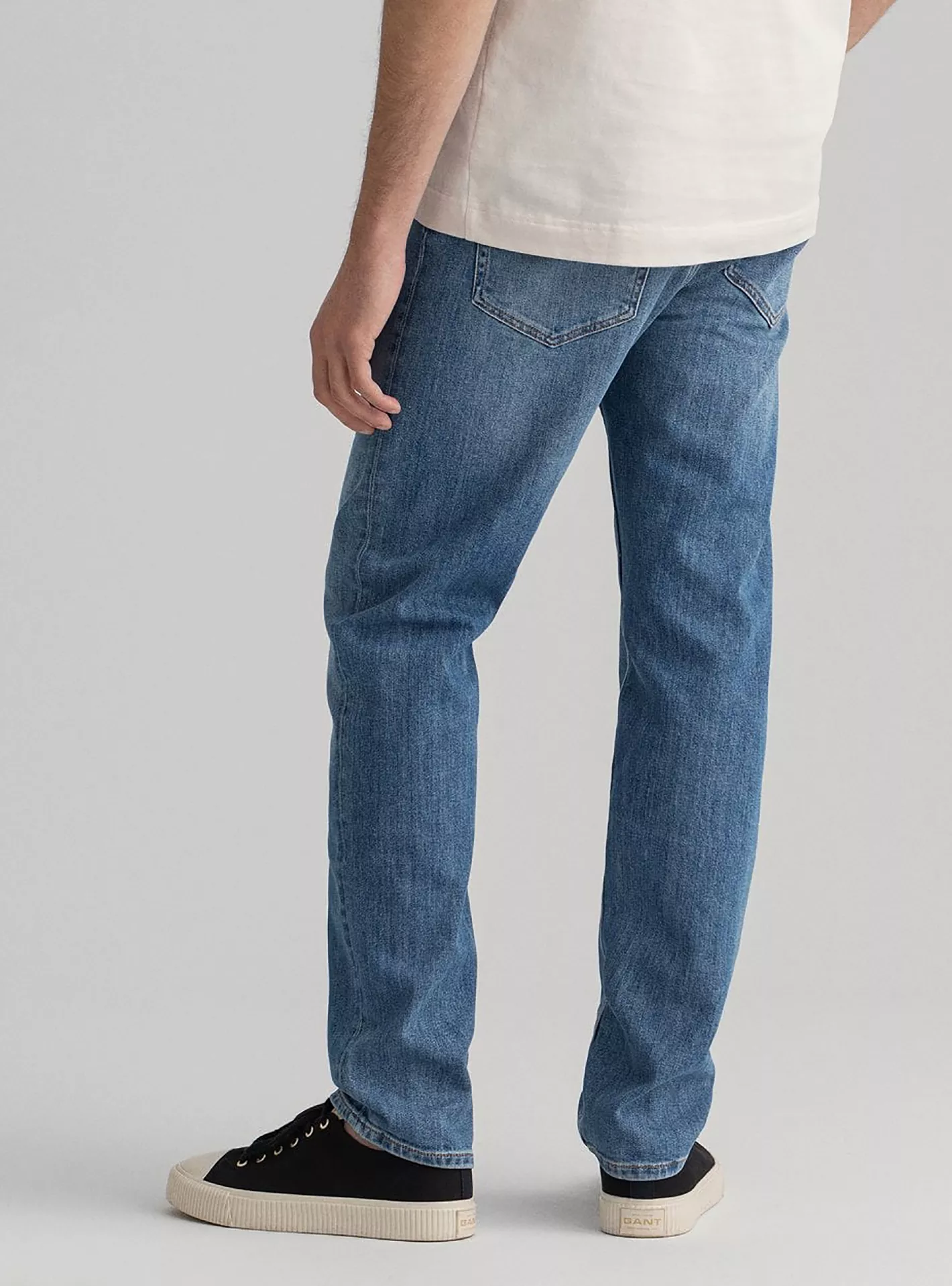 Gant-Regular-Fit-5-Pockets-blue-2
