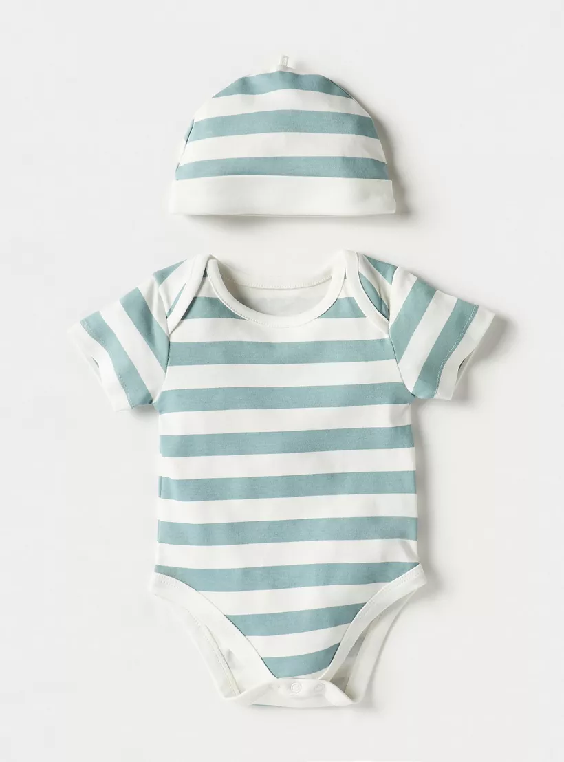 Juniors-Printed-Clothing-Set 4