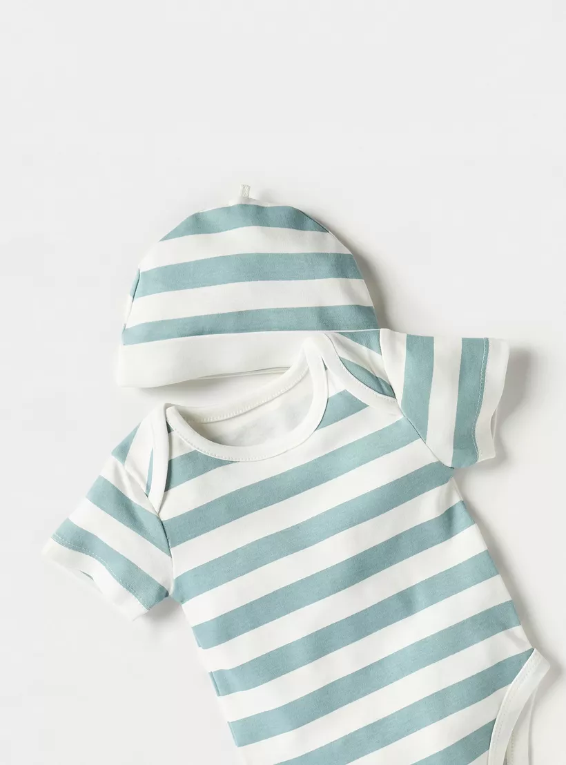 Juniors-Printed-Clothing-Set 6