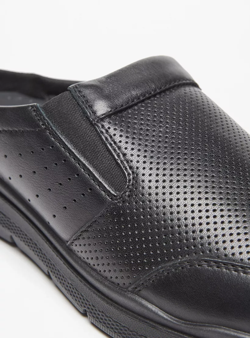 Le-Confort-Men's-in-black -5