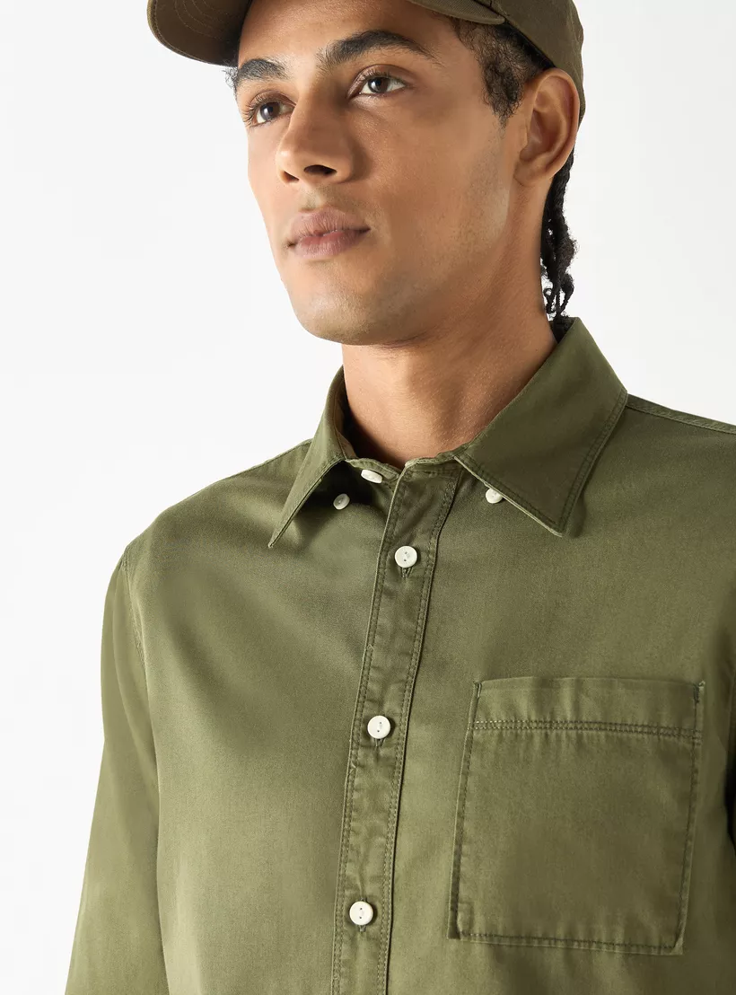 Lee-Cooper-Regular-Fit-Solid-Shirt-in-green-3