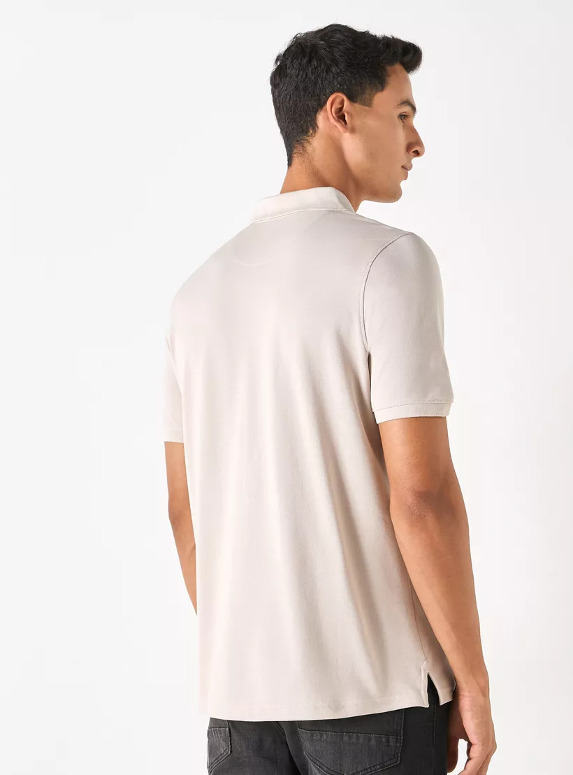 beige-shirt-with-print-t-shirt-4