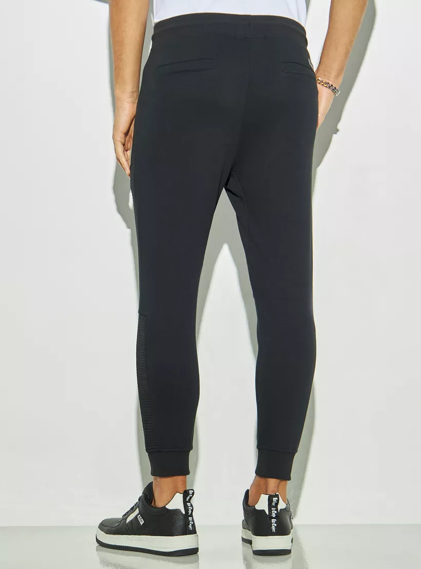 black-pique-texturedä-biker-joggers-3