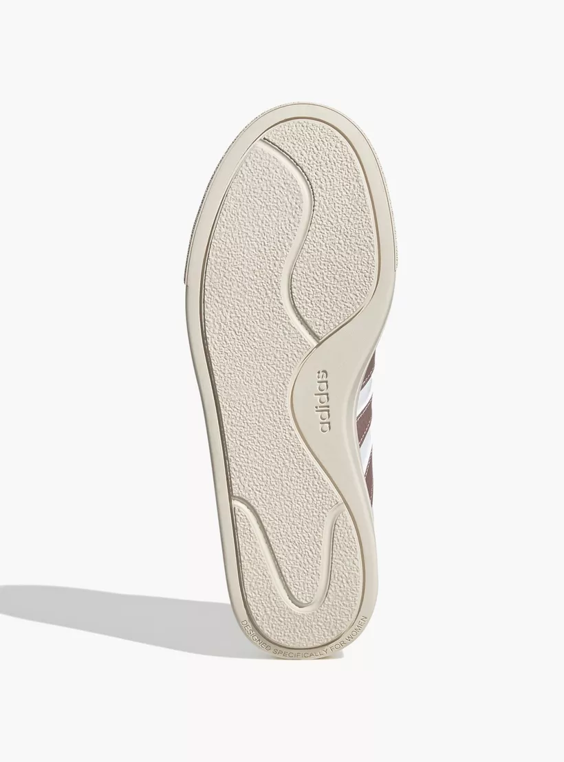 court-platform-colorful-white-5