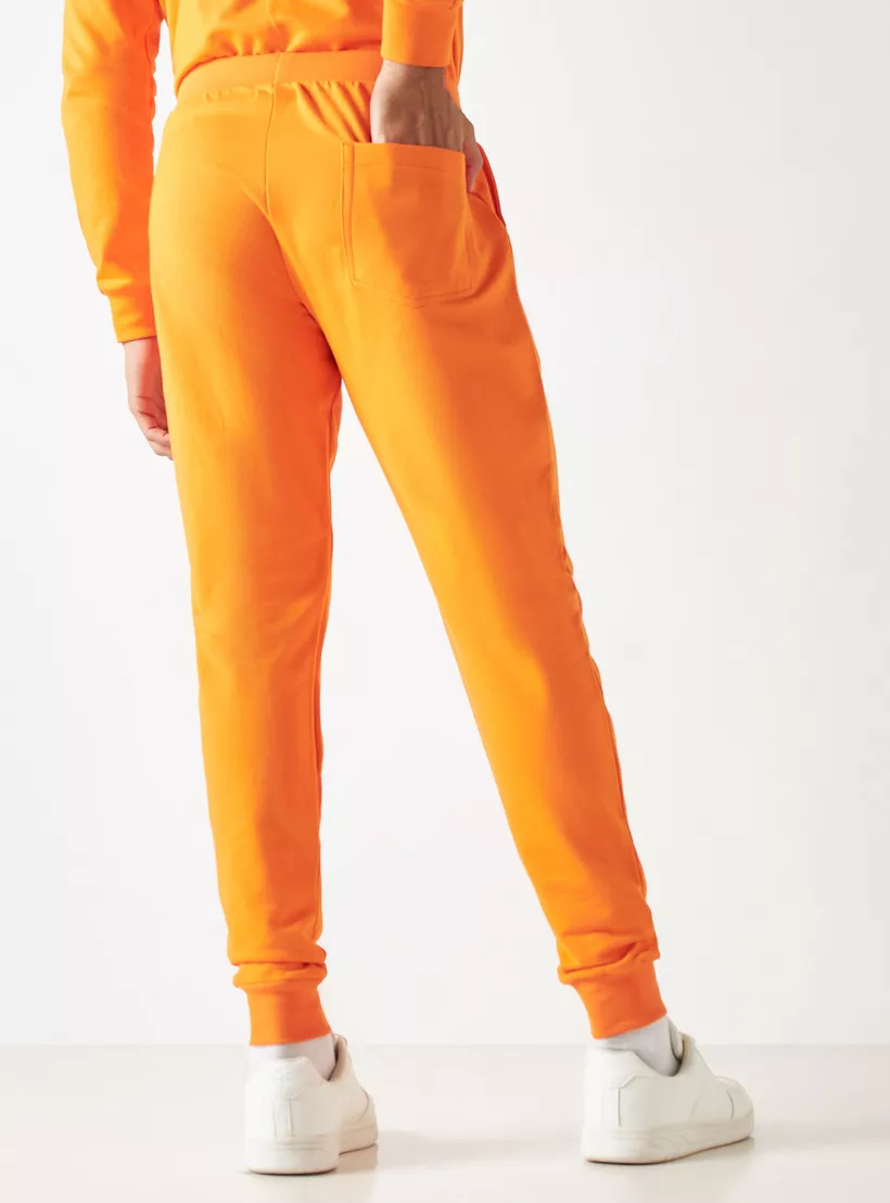 orange-track-suit-with-shoe-4