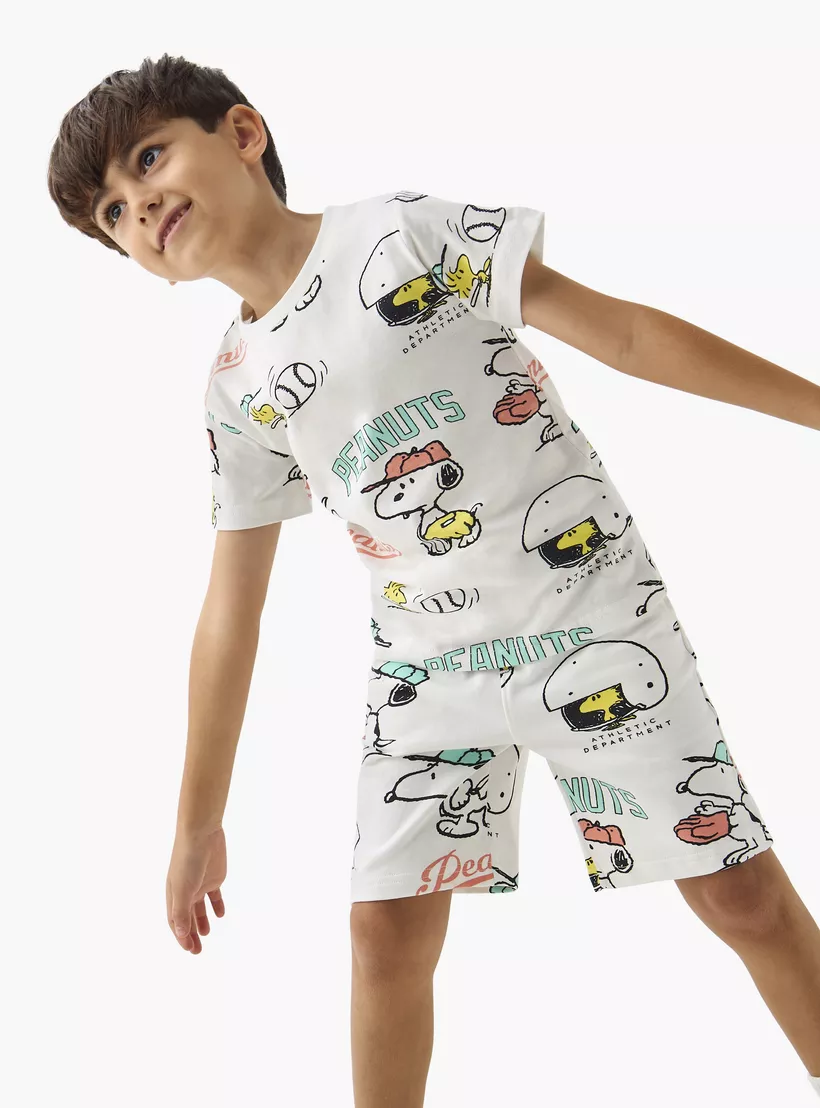 snoopy dog-print-on-short-1