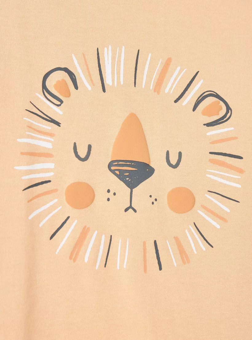 teddy-print-on-T-shirt-1-3