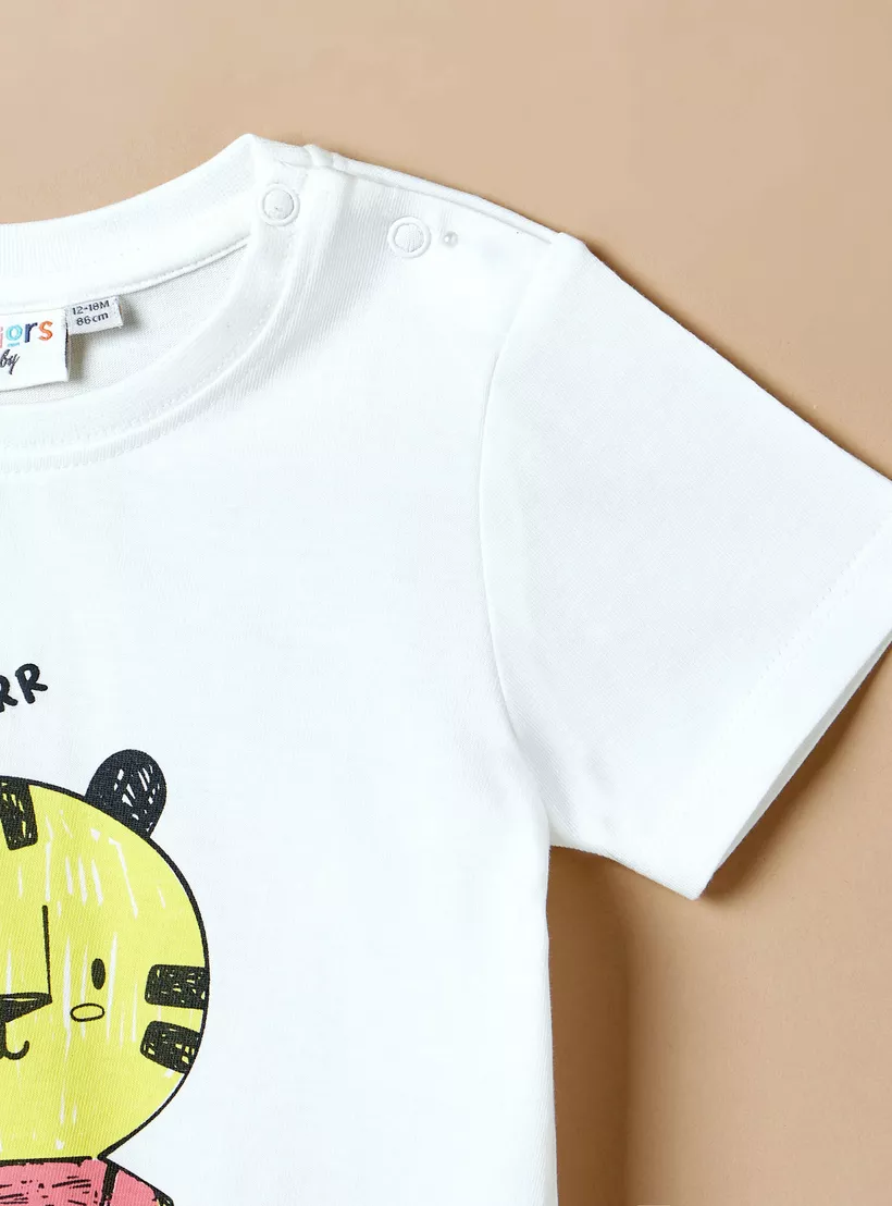 tiger-print-on-T-shirt-2