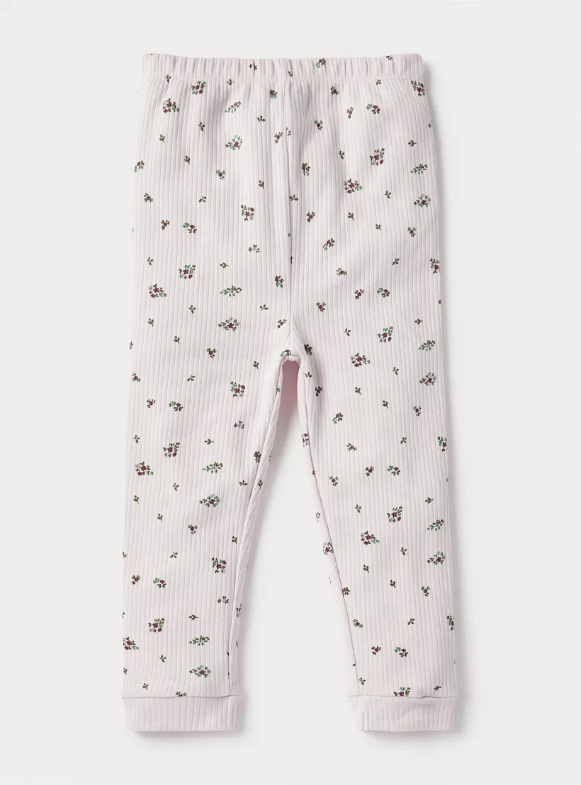 tree-leaf-primnt-on-suit-3