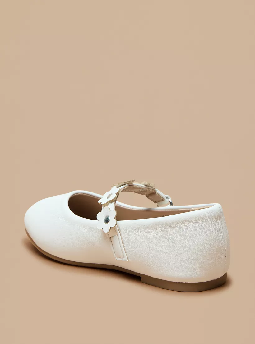 white Flora Bella Flower Accent-2