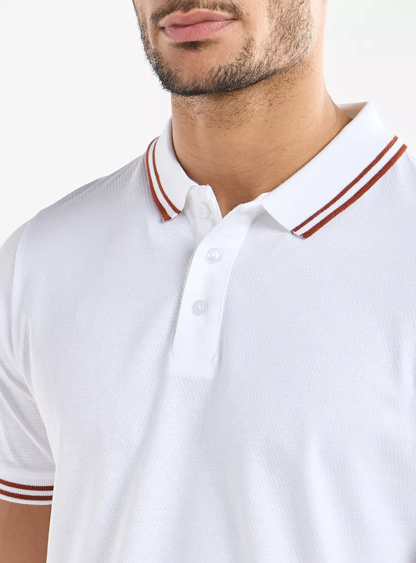 white-polo-shirt-with-red-tip-4