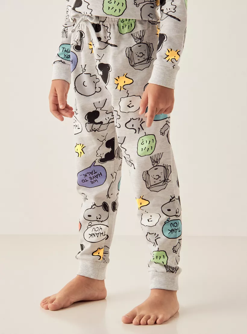 All-Over-Peanuts-Print-T-shirt-and-Pyjama-Set-2