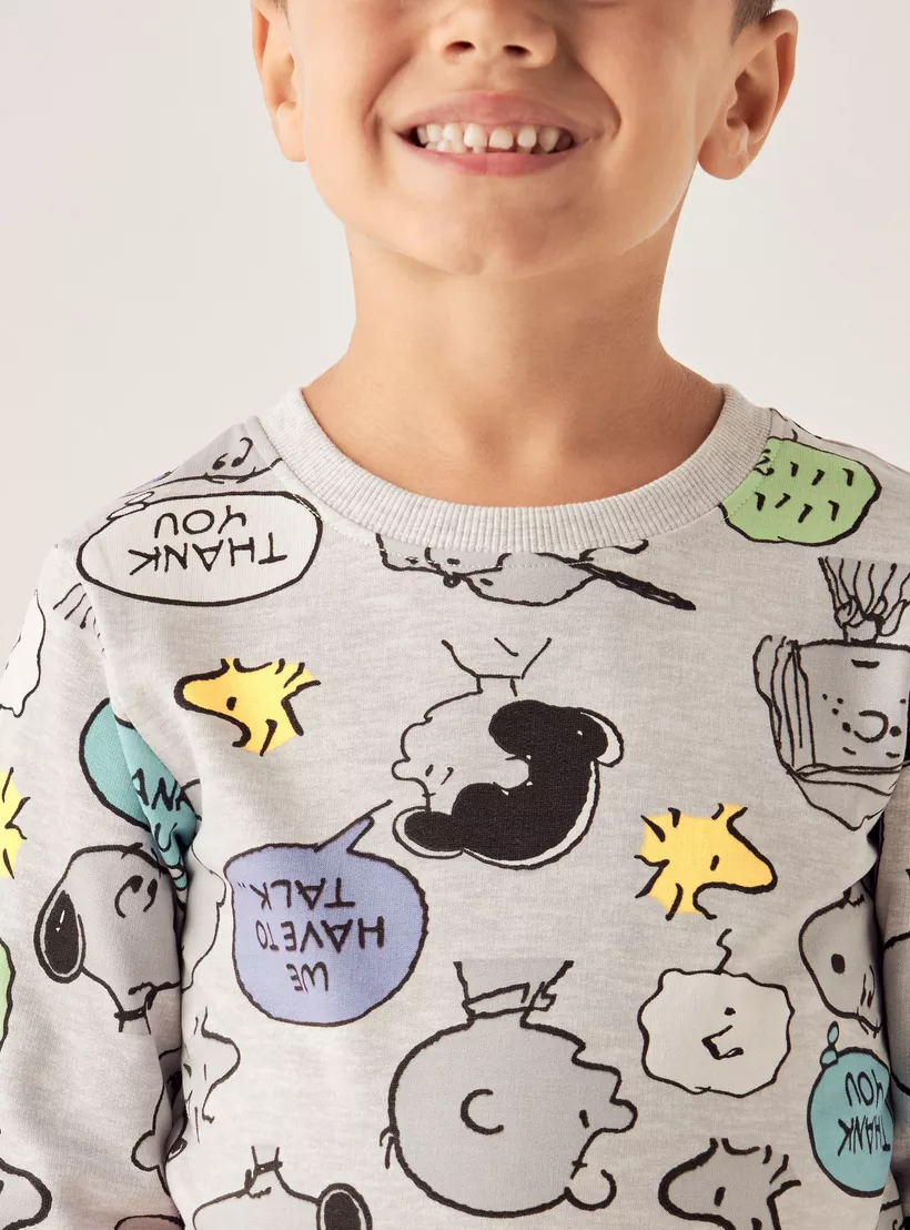 All-Over-Peanuts-Print-T-shirt-and-Pyjama-Set-4
