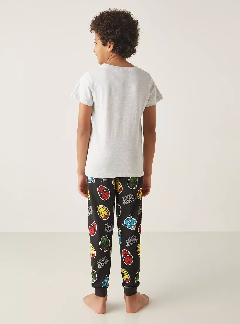 Avengers-Superheroes-Print-T-shirt-with-Pyjamas - Set-of-2-2