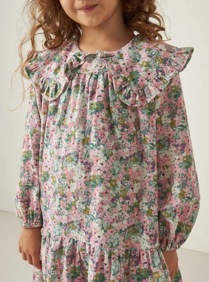 Juniors All-Over Floral Print Drop Waist Dress with Peter Pan Collar and Long Sleeves-3