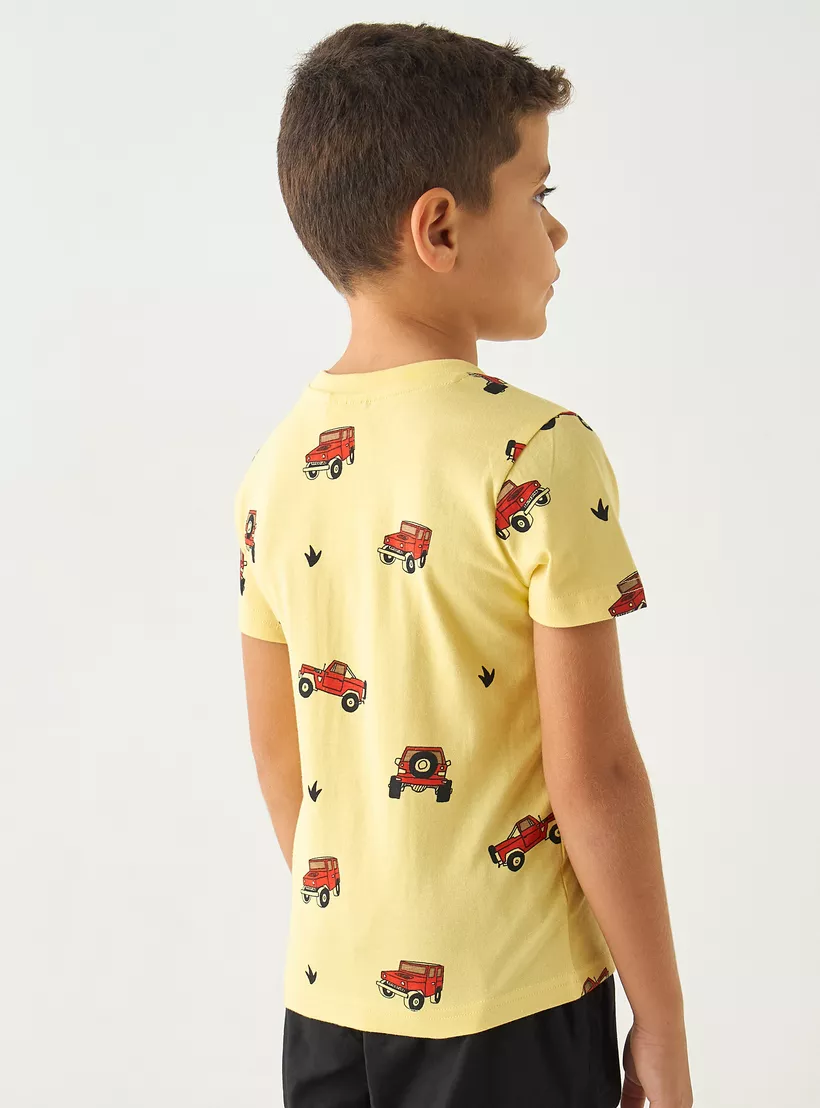 Juniors All-Over Vehicle Print Crew Neck T-shirt with Short Sleeves-3