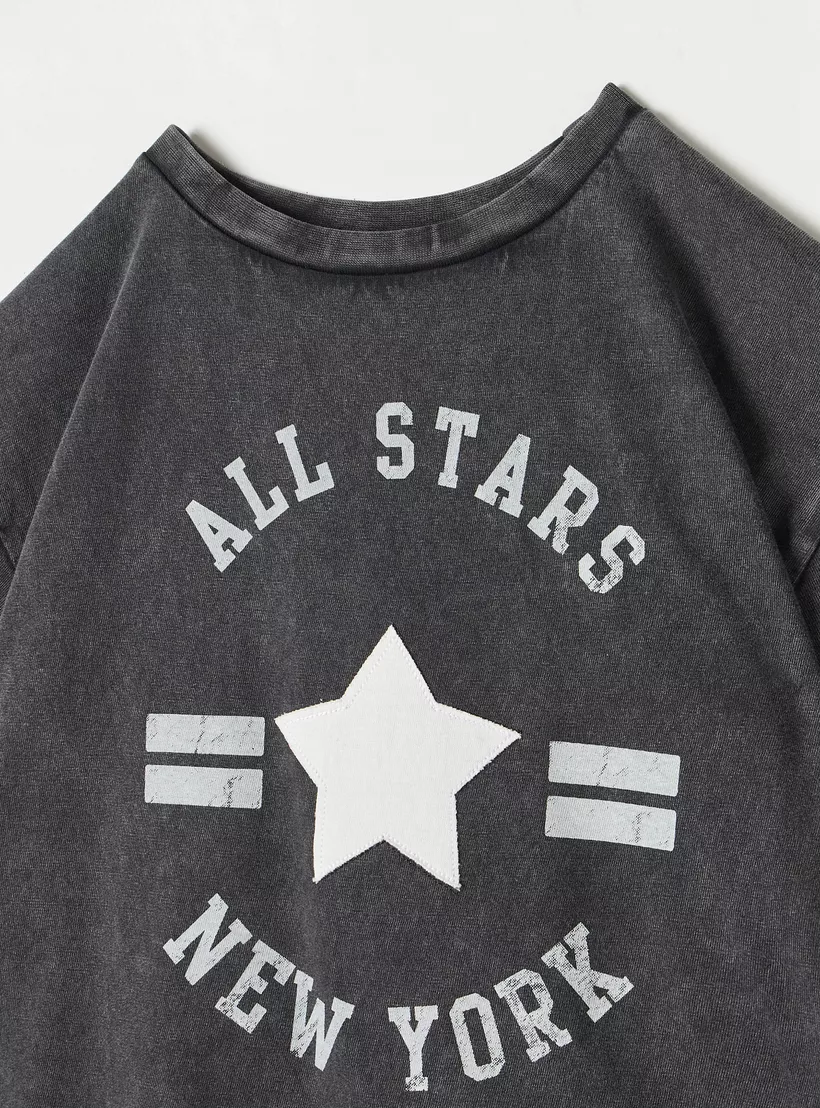 Juniors Graphic Print T-2