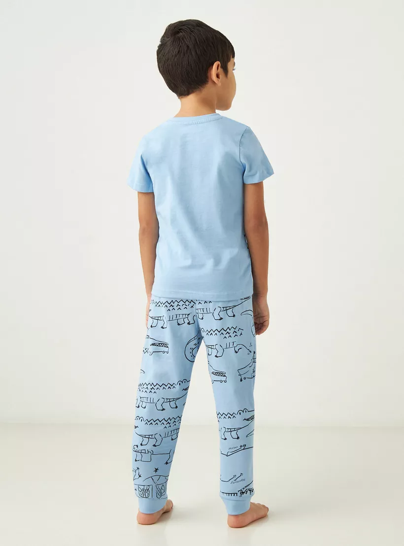 Juniors-Printed-Short-Sleeves-T-Shirt-and-Pyjamas - Set-of-3-2