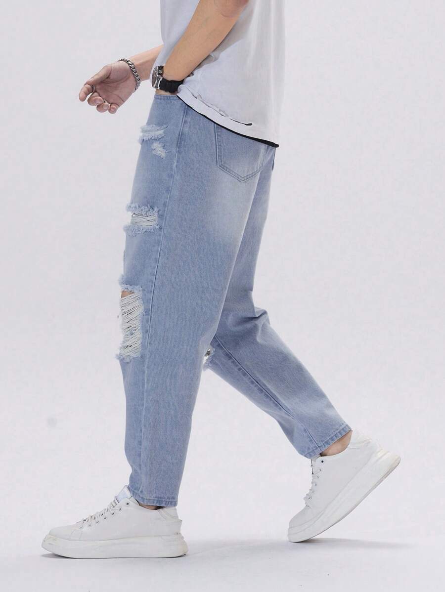 Manfinity Loose Fit Men's Distressed, Frayed, And Tapered Jeans-4