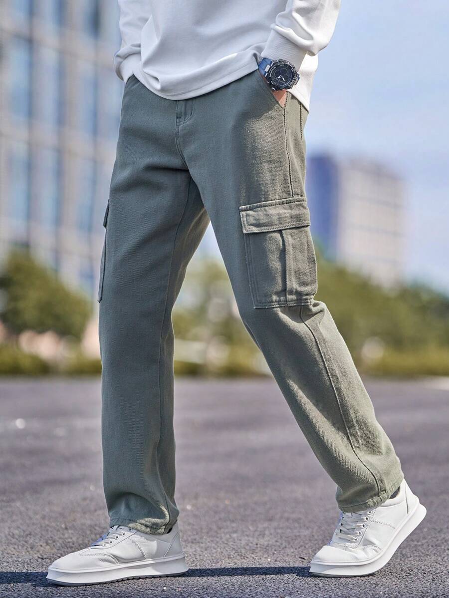 Manfinity RivetRise Men's Solid Color Casual Straight-Leg Pocket Jeans-5