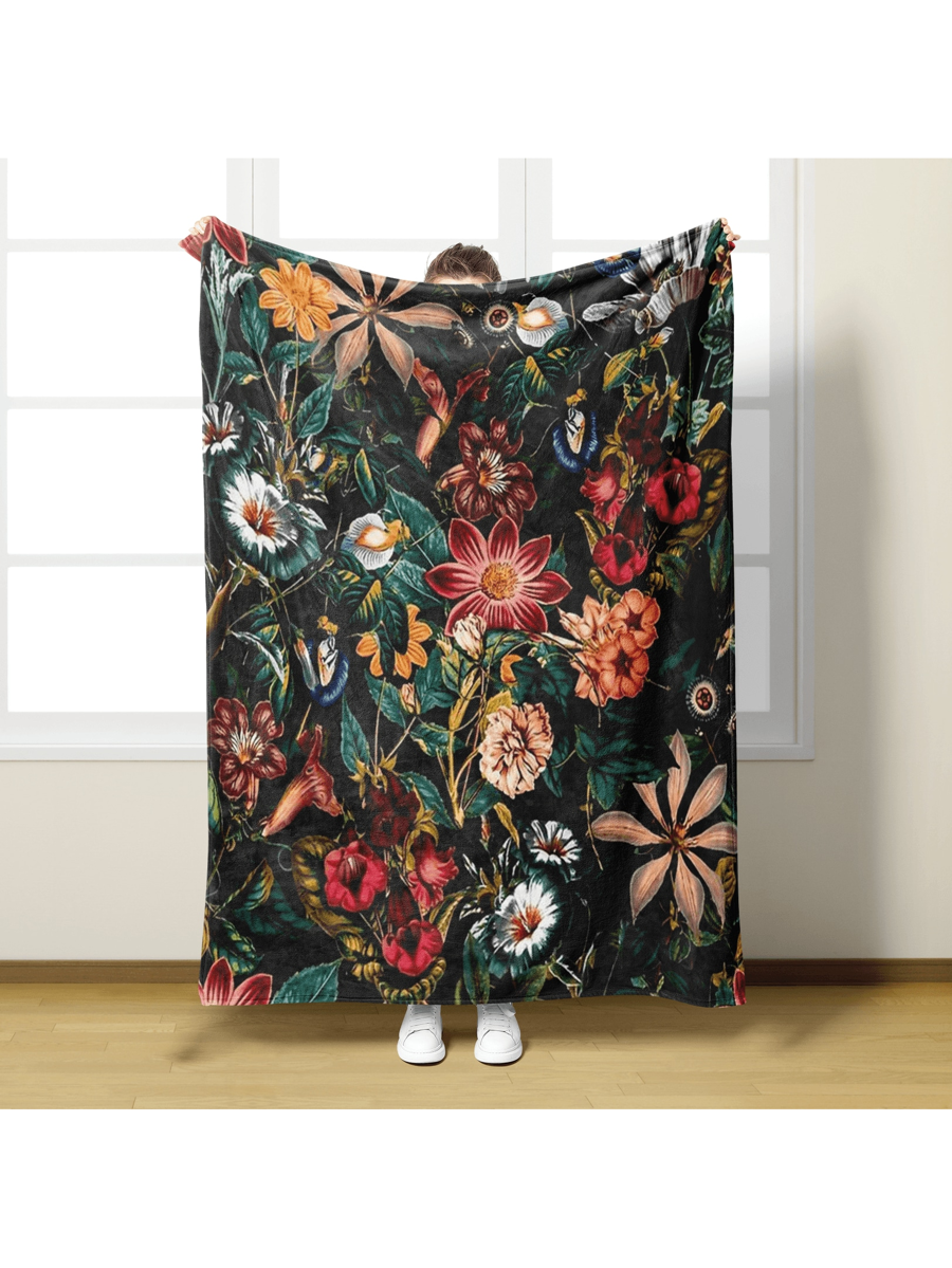 1PC Retro Floral Flannel Blanket, Soft Warm Throw Blanket Nap Blanket-4