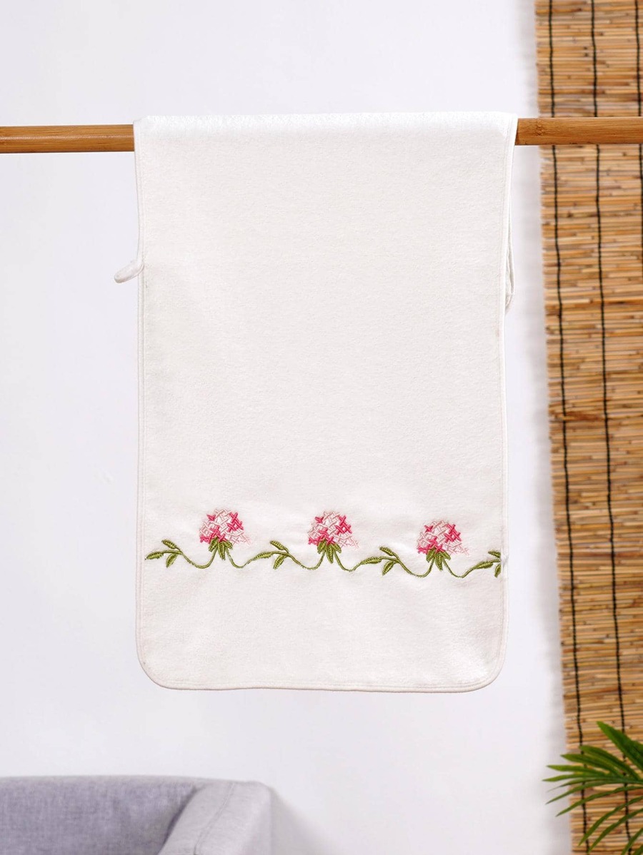 1pc Embroidered Microfiber Bath Towel Beach Towel Hand Towel-5