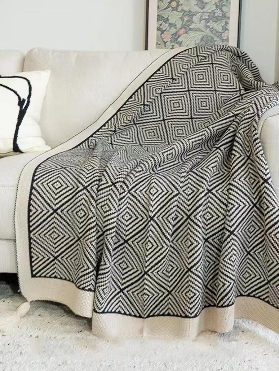 1pc Geometric Pattern Tassel Decor Blanket-4