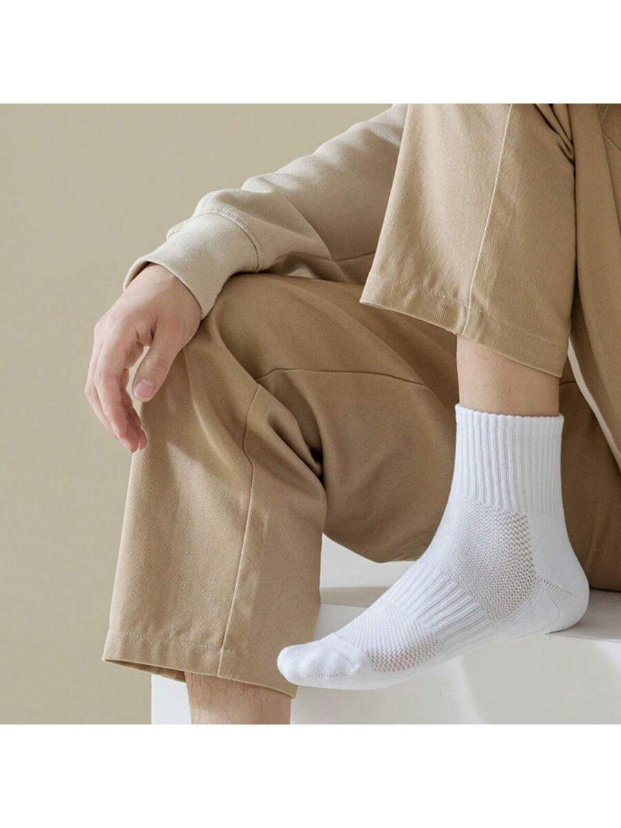 3 Pairs Men's Mid-Calf American-Style Basketball Socks, High-Top-6