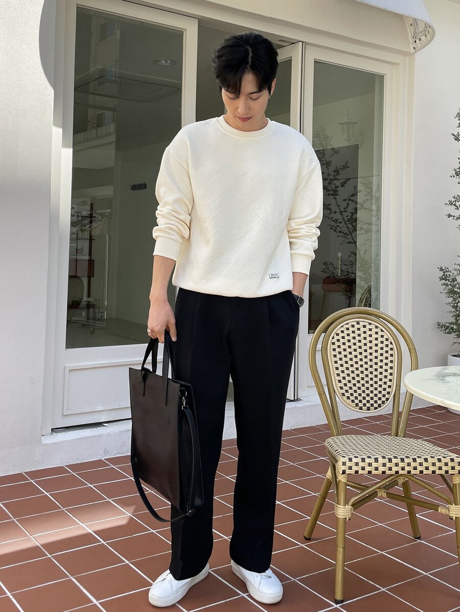 DAZY Men Solid Drop Shoulder Sweatshirt-5