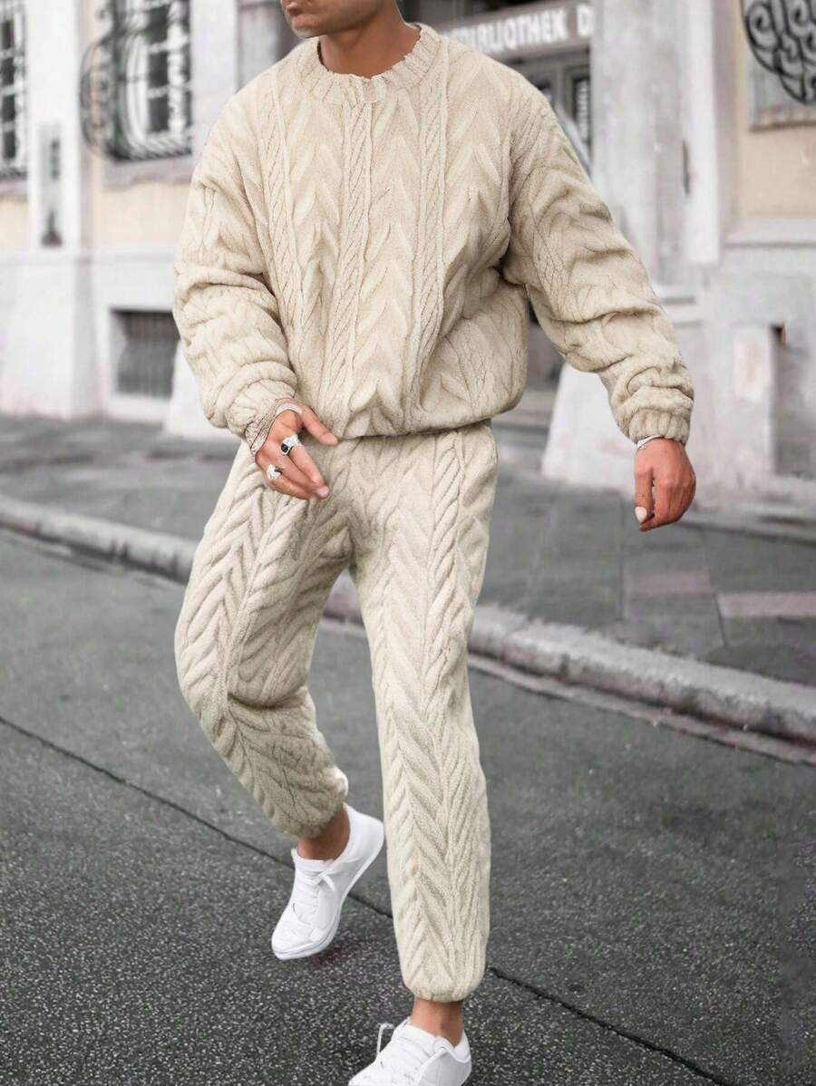 Manfinity Homme Men's Crew Neck Long Sleeve Minimalist Sweatshirt-8