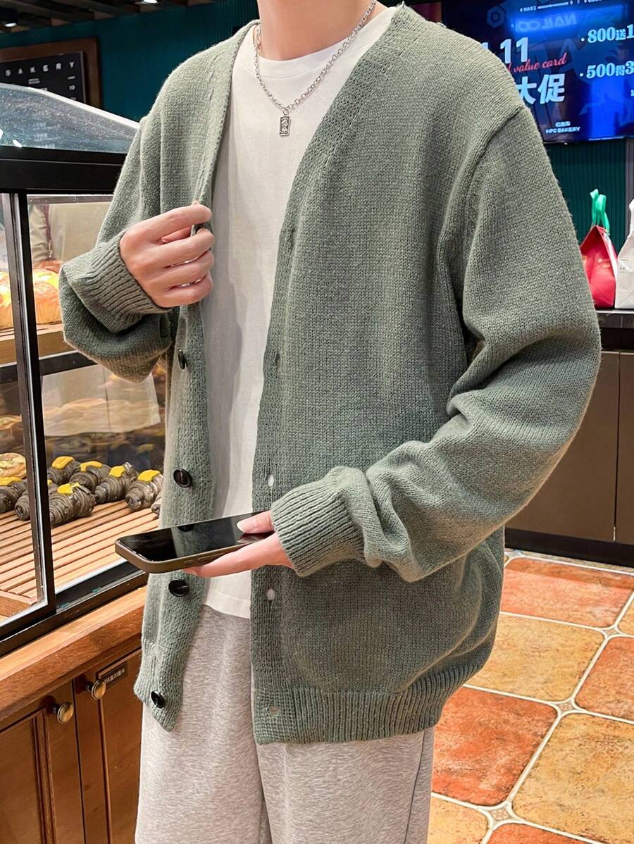 Manfinity Hypemode Men Solid Button Front Cardigan -3