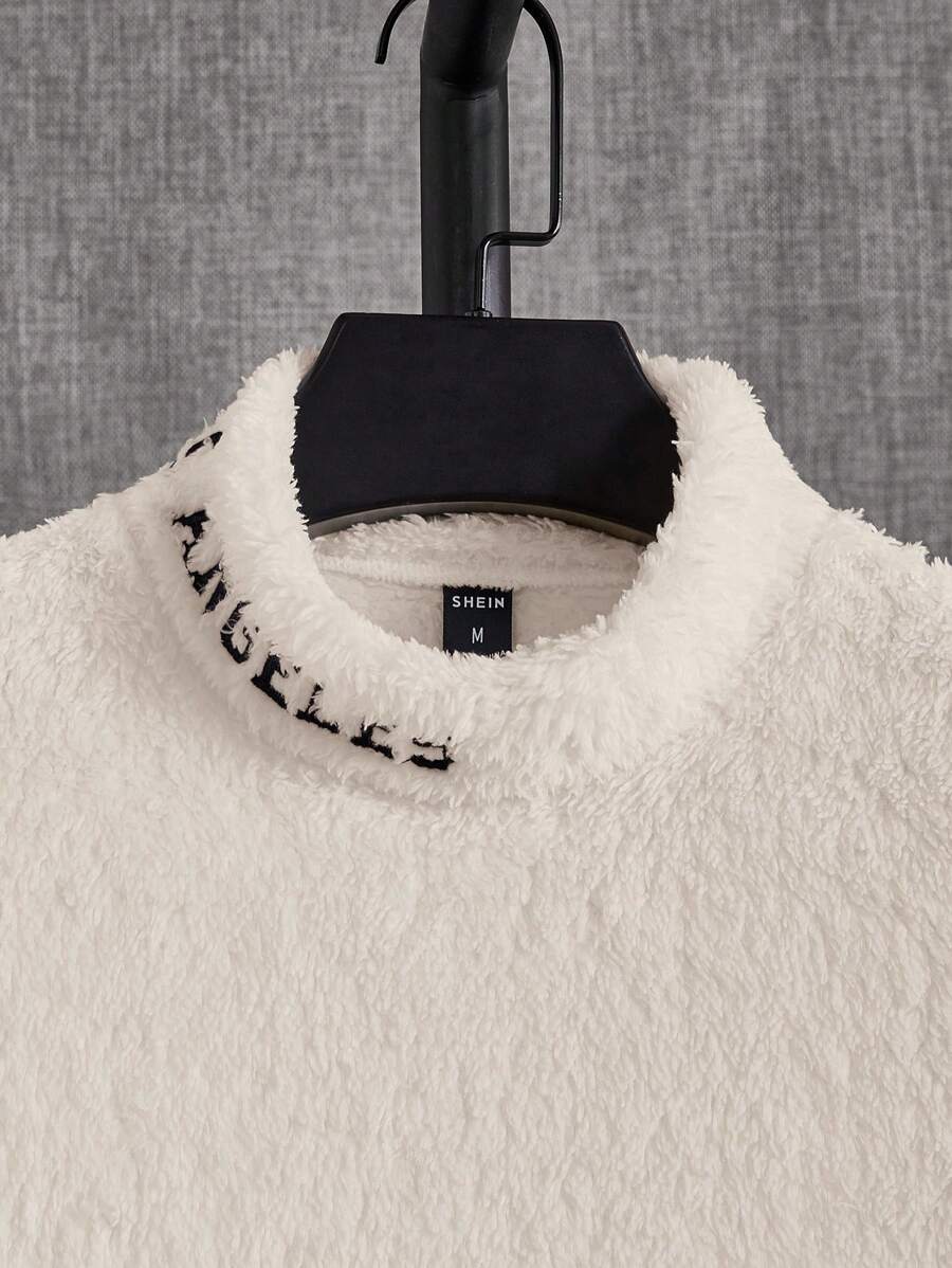 Manfinity UrbanChill Stand Collar Letter Embroidered-4