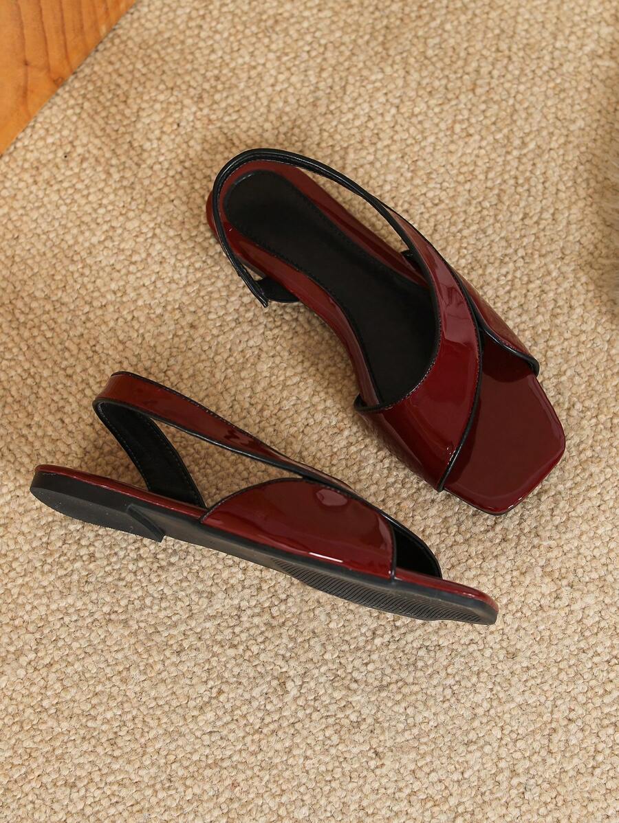 2024 New Summer Multiple Strap Decor Vacation Non-Slip Fashion Flat Sandals For Women-6
