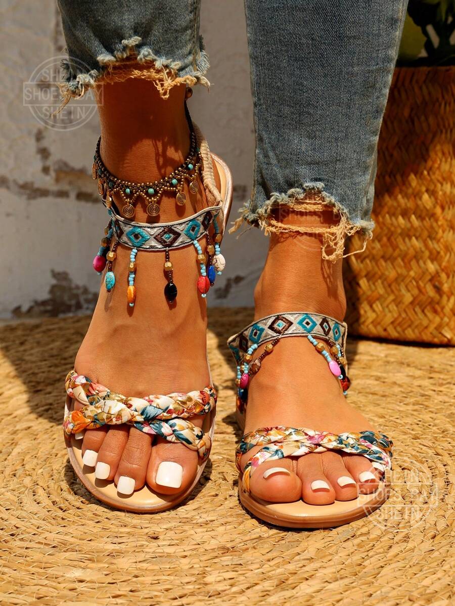 Bohemian Style Beaded Flat Sandals Suitable For Outside Wearing Valentines beige-2