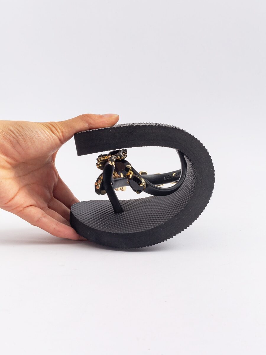 Fashionable Flip Flops For Women, Gemstone Decor Slippers black-4