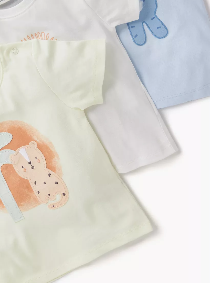 Juniors Animal Print Crew Neck T-shirt with Short Sleeves and Button Closure - Set of 3-4