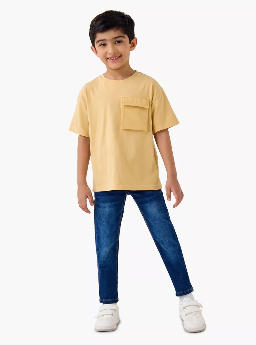 Juniors Solid T-shirt with Short Sleeves and Flap Pocket-2