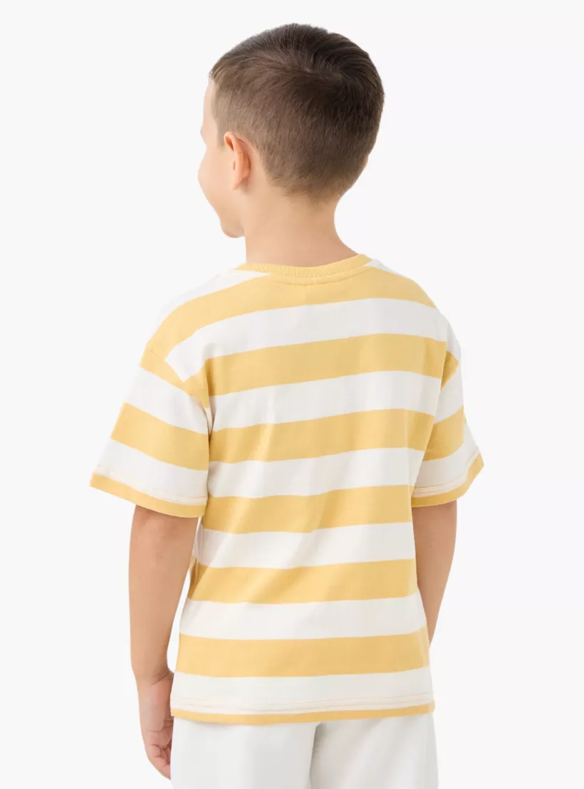 Peanuts Print T-shirt with Crew Neck and Short Sleeves-3