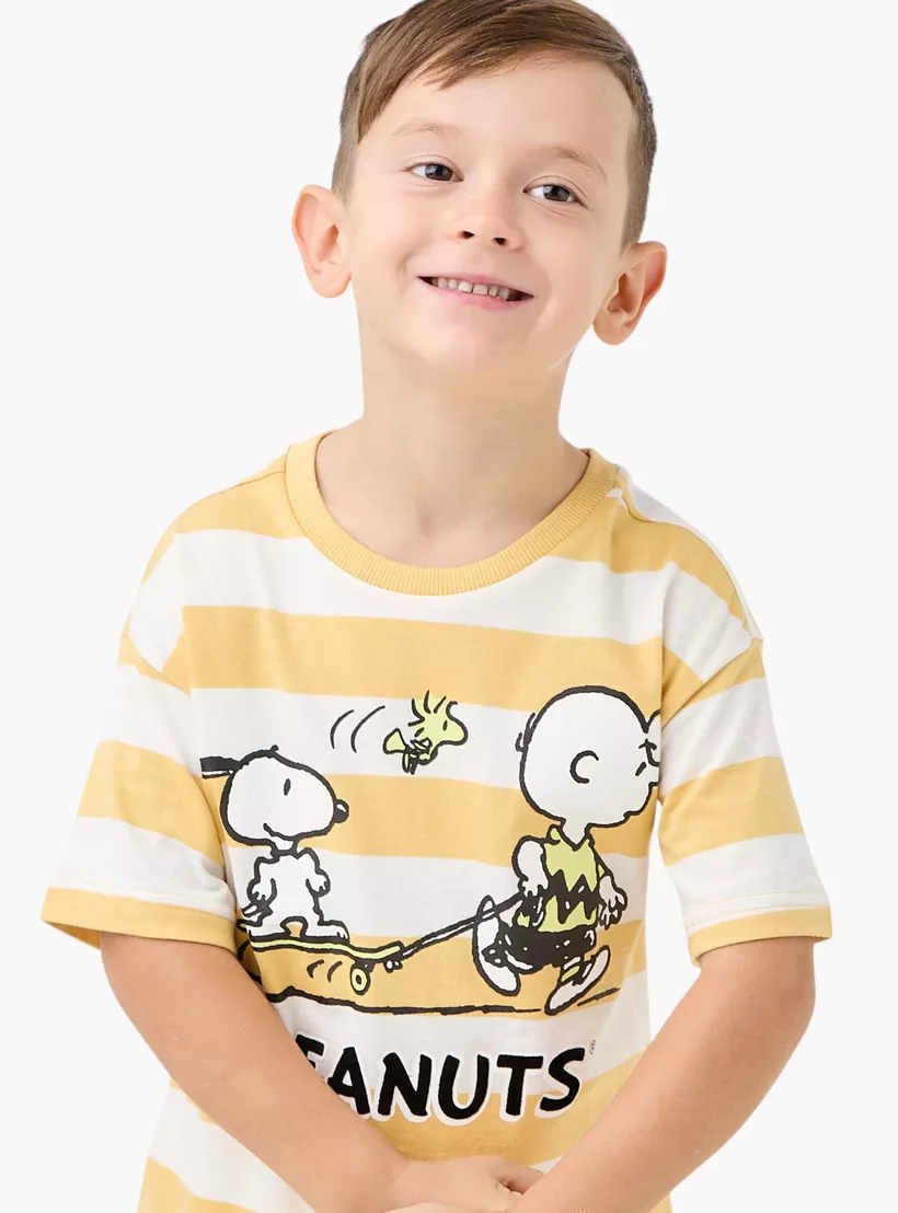 Peanuts Print T-shirt with Crew Neck and Short Sleeves-4