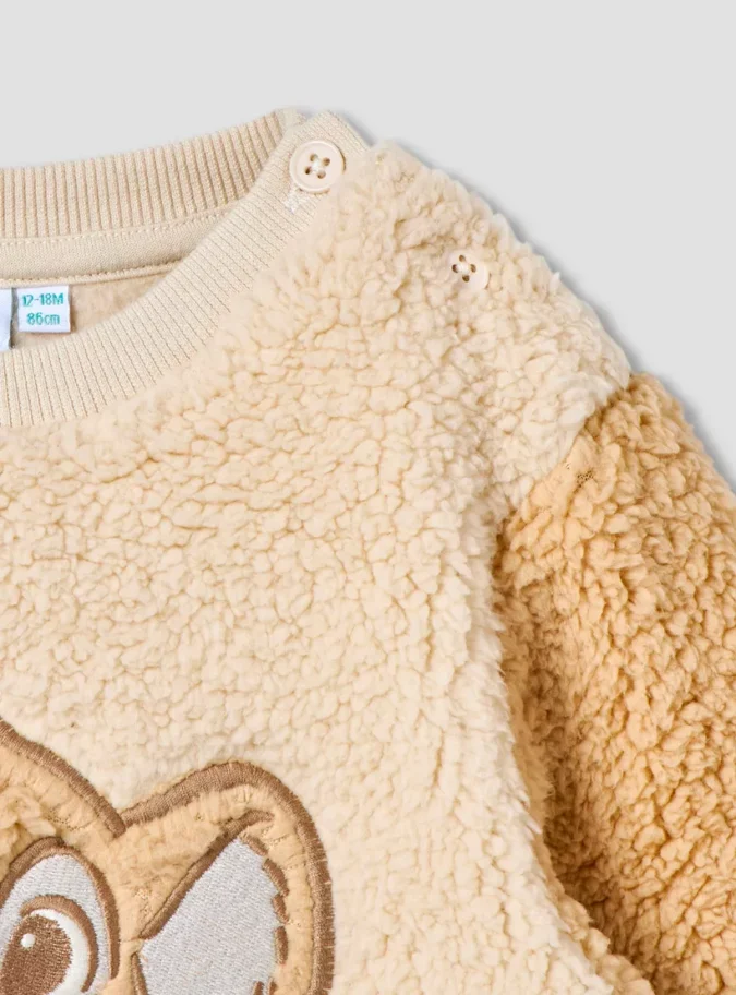 Disney Lion King Applique Pullover with Long Sleeves-4