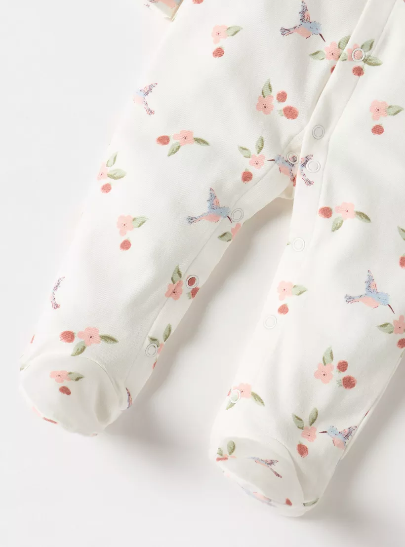 Juniors All-Over Bird Print Footed Sleepsuit with Long Sleeves and Round Neck-4