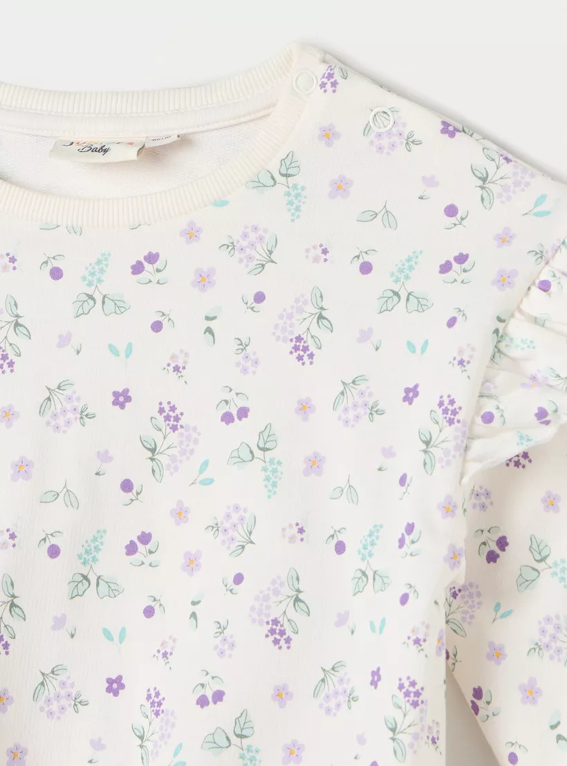 Juniors All-Over Floral Print Sweatshirt with Ruffle Detail and Crew Neck-3