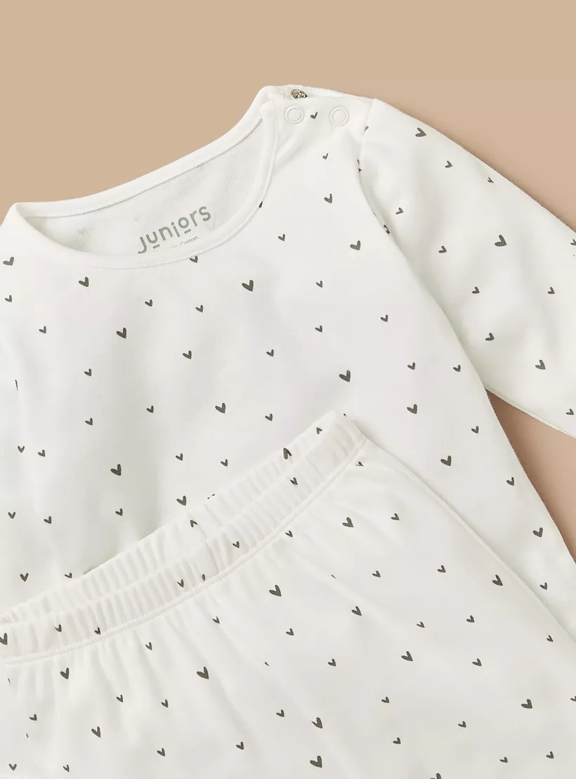 Juniors All-Over Heart Print T-shirt and Pyjama Set-4